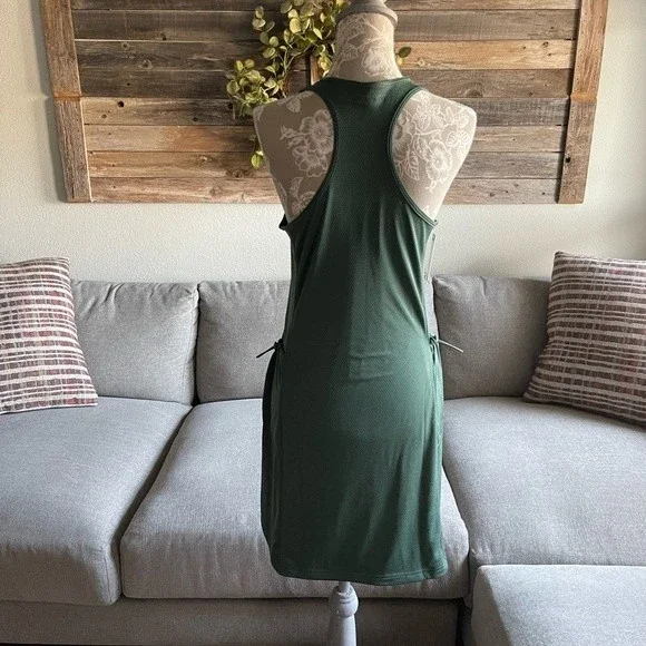 NWT Outdoor Voices RecMesh Dress - Evergreen - Picture 7 of 12